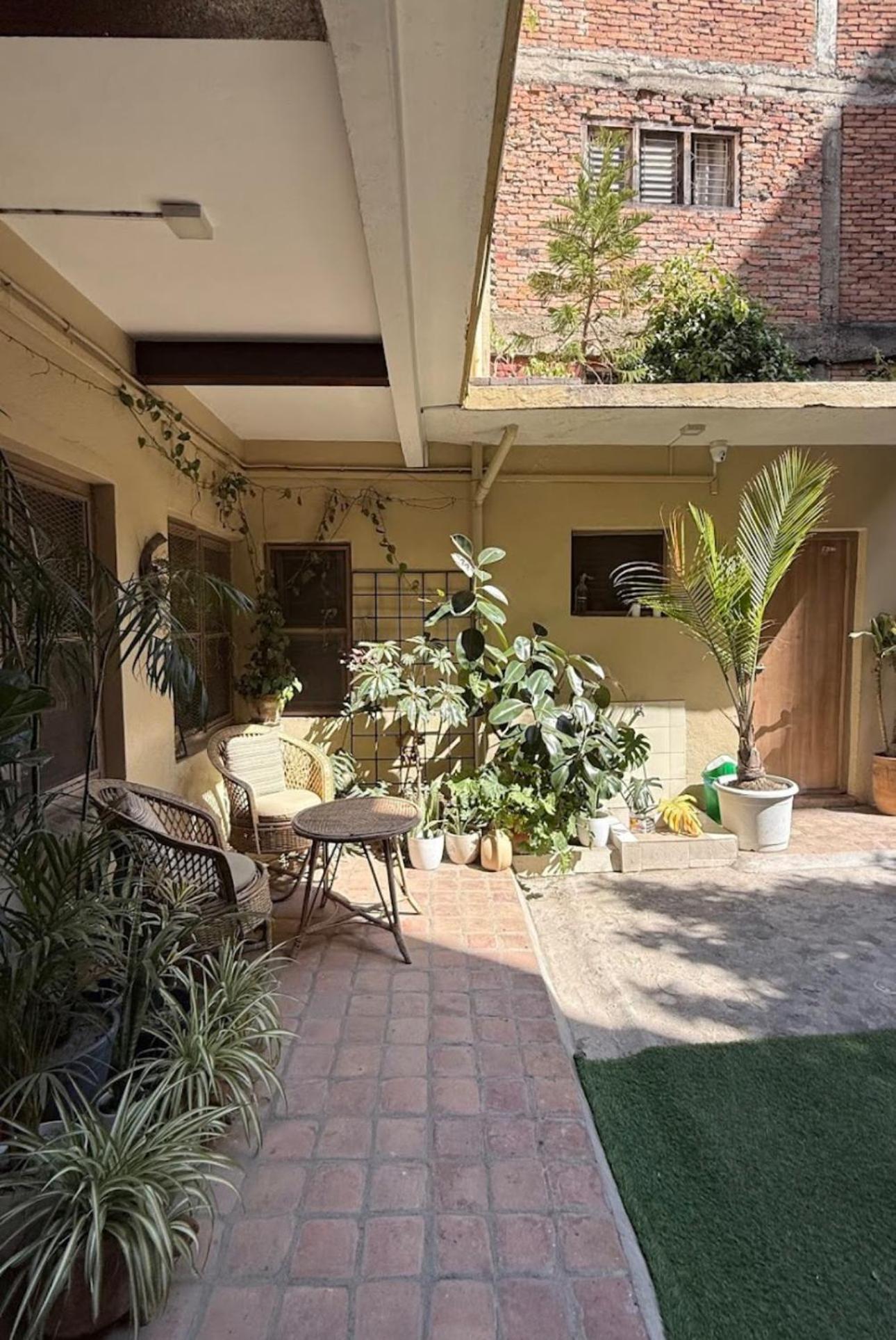 Ferienwohnung The Melo Pomelo Courtyard. Kathmandu Exterior foto